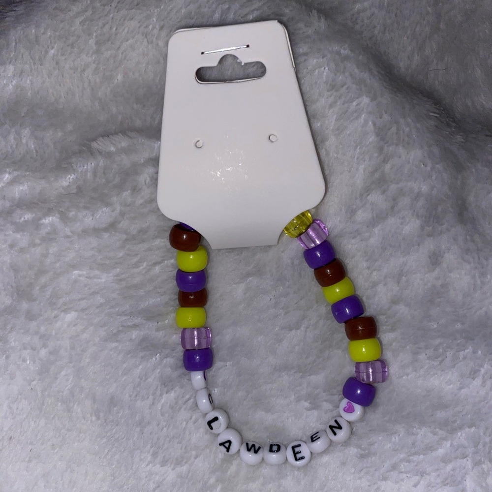 3 for 8$ 🪷 Monster High Themed Bracelet - Picture 2 of 2